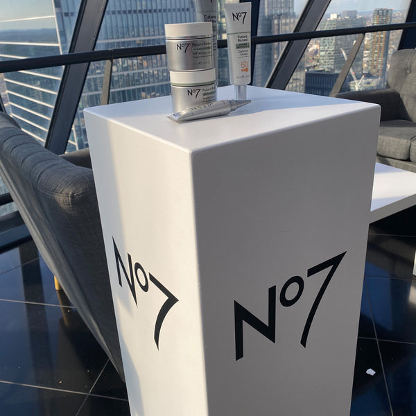 White square display plinth